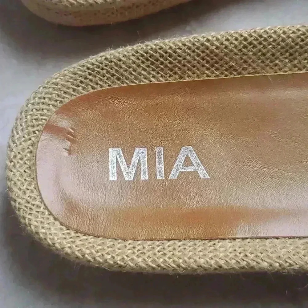 Mia sandals - Picture 2 of 4